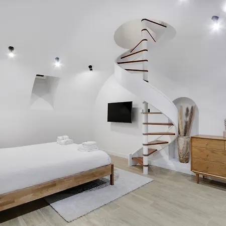 Pick A Flat's In Sur Seine - Avenue Charles De Gaulle Neuilly-sur-Seine